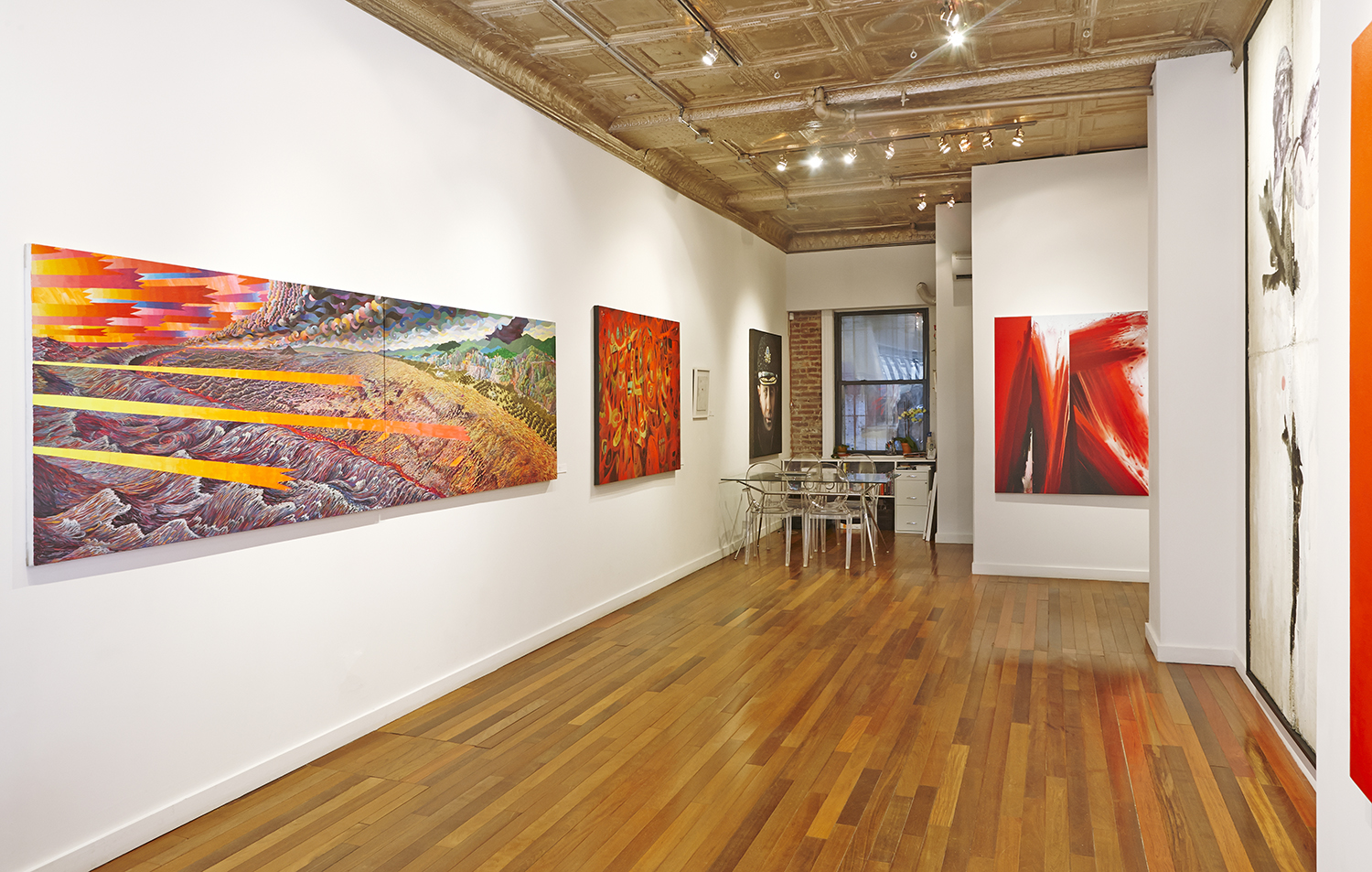 908_catinca-tabacaru-gallerymake-it-big-install.jpg
